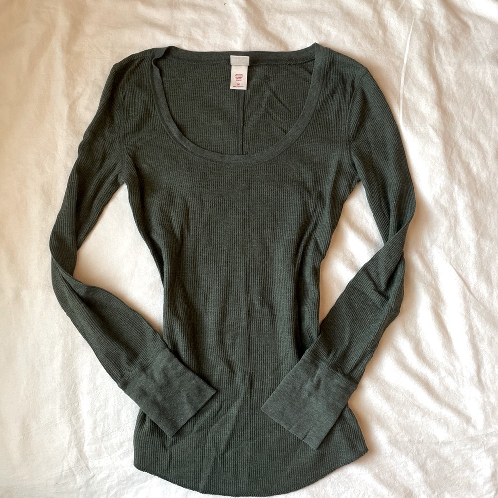 moss green scoop neck top